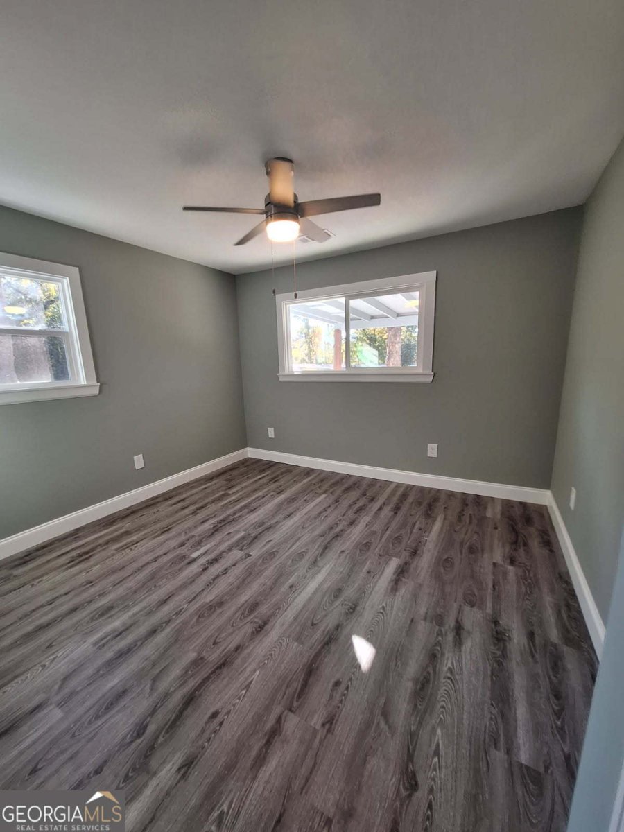 184 Lee Road 374 Valley - 24