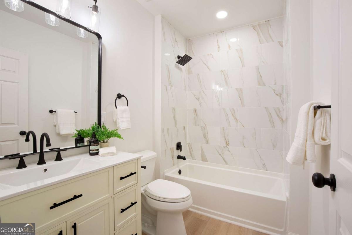 904 Stream Valley Trail Alpharetta - 18