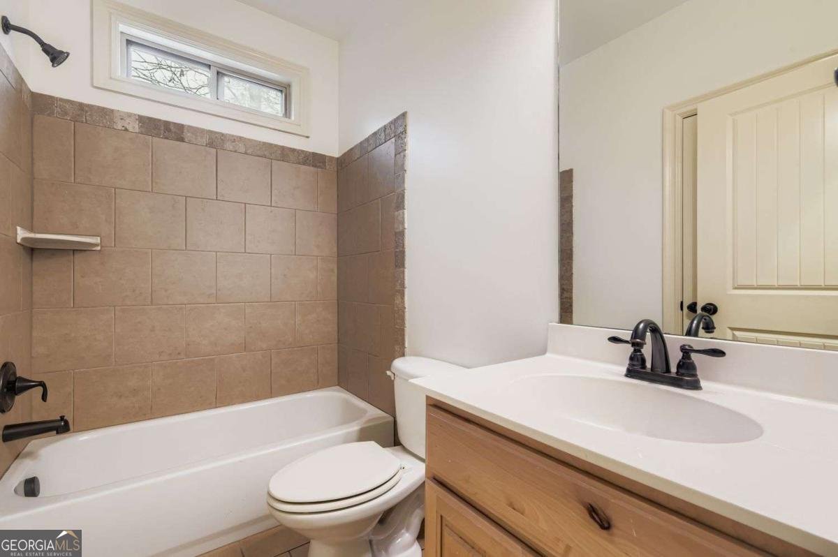 374 Beaumont Farms Drive Sharpsburg - 16