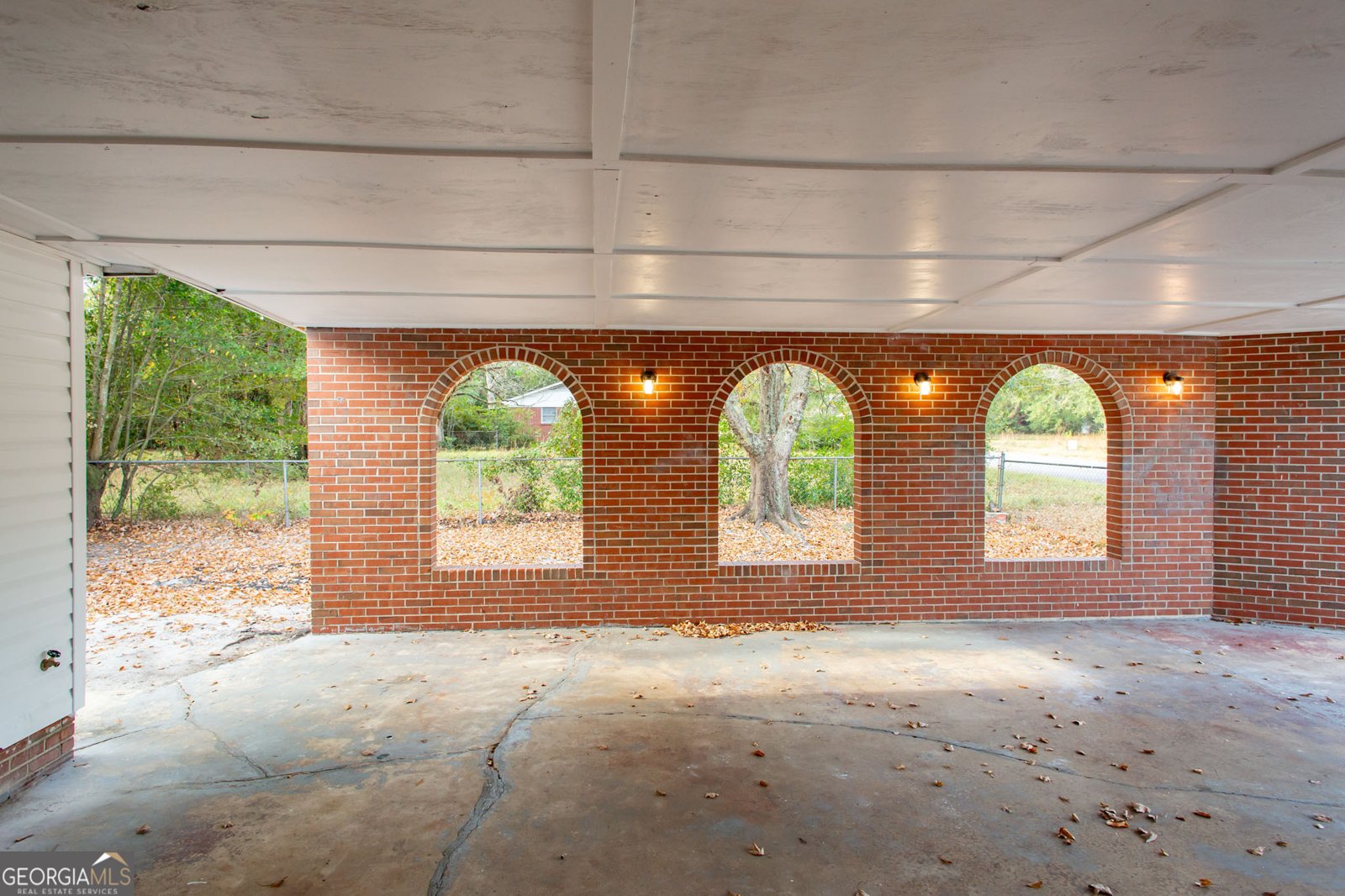 407 Pineview Drive Waycross - 27