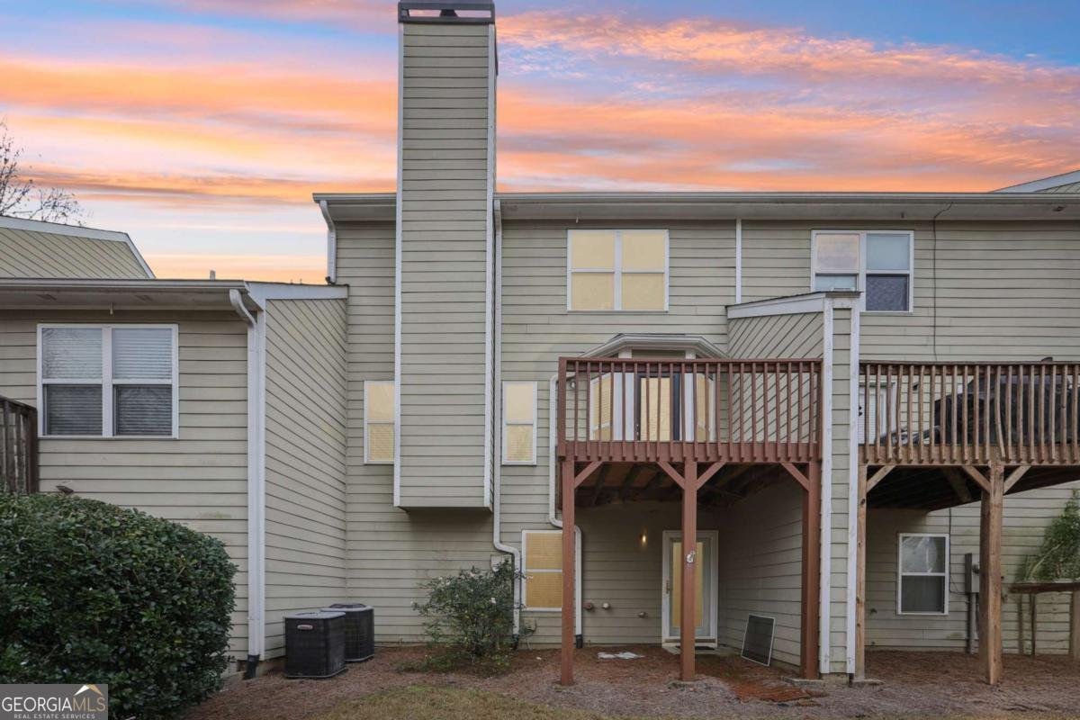 442 Colonial Walk Woodstock - 2