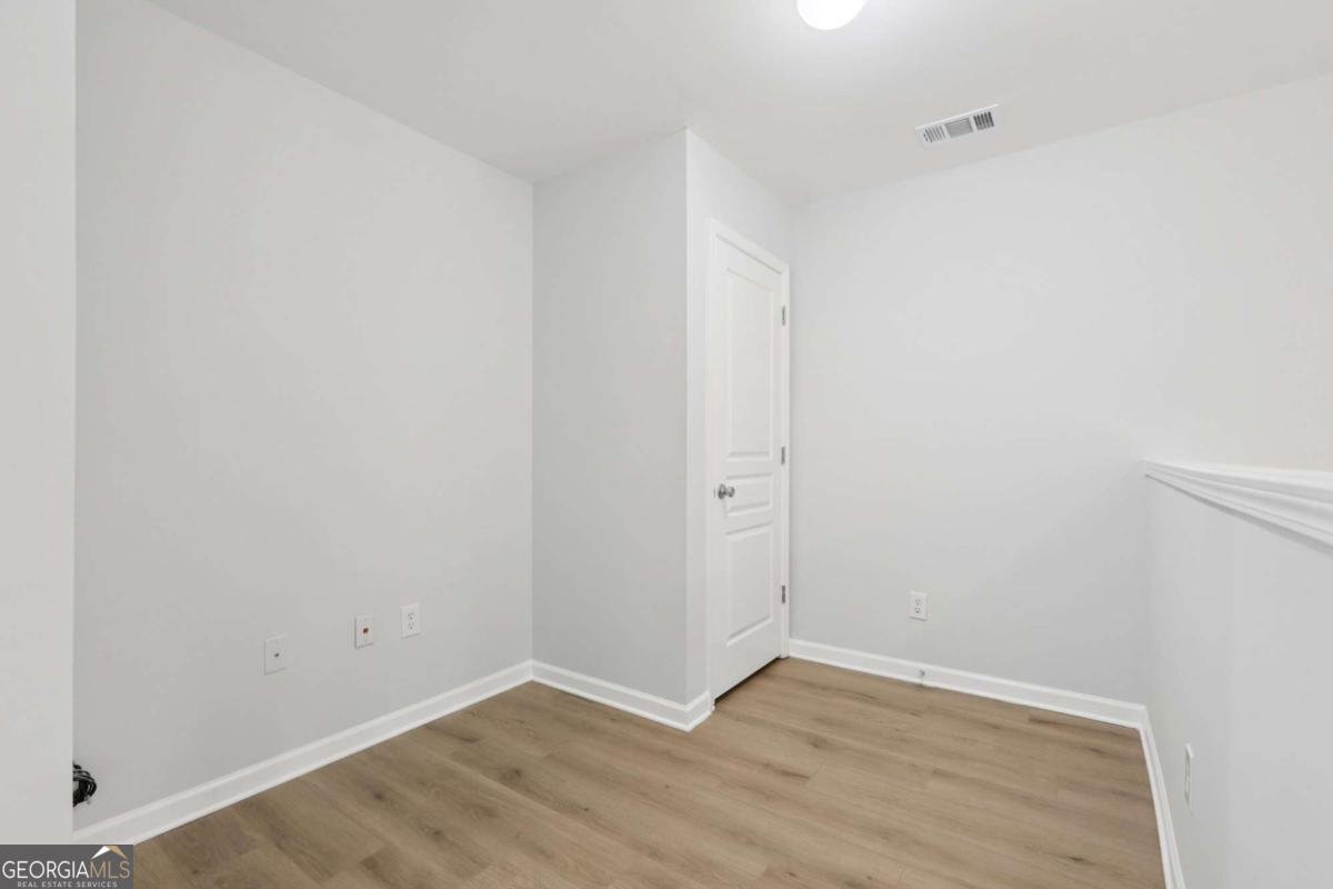 442 Colonial Walk Woodstock - 21