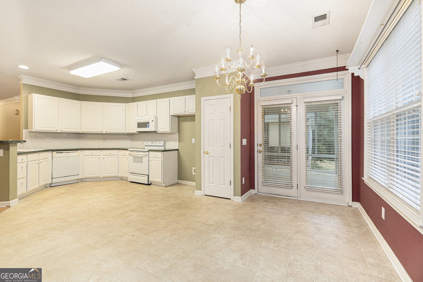 271 Spring Creek Boulevard Mcdonough - 12