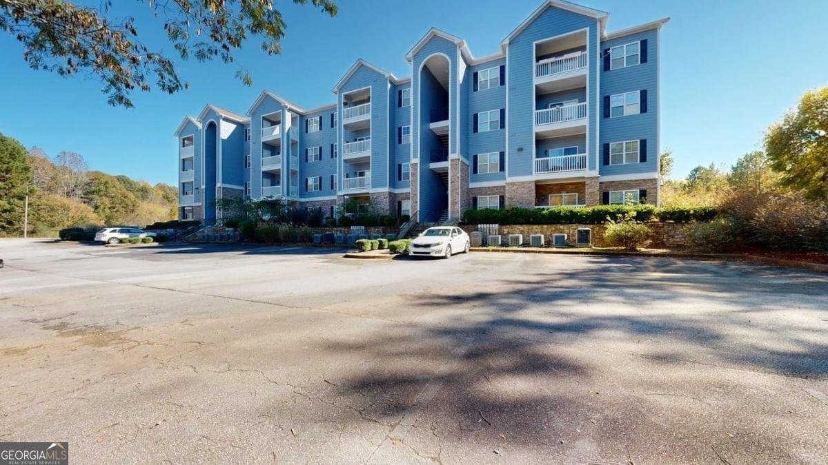 3218 Town Creek Circle Greensboro - main photo