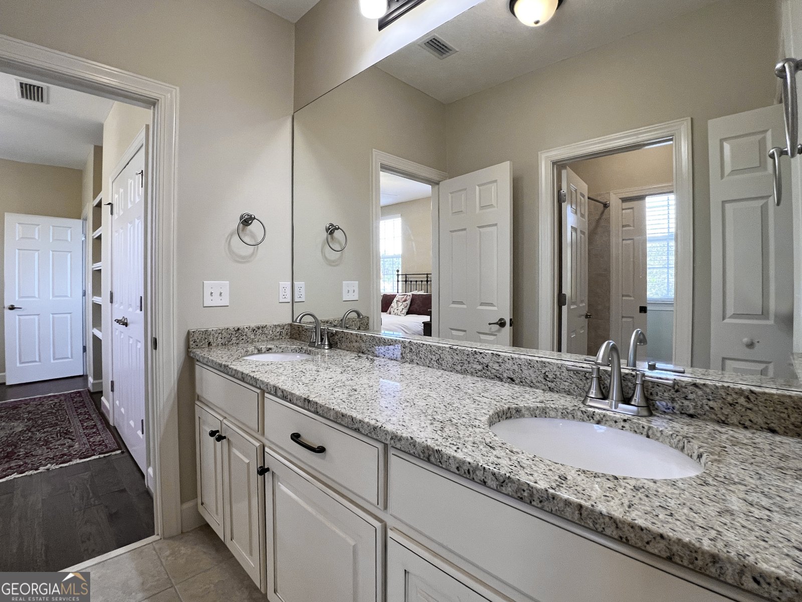 1003 Brown Thrasher Point St. Marys - 45