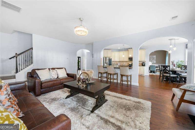 204 MISTY GROVE Drive Loganville - 3