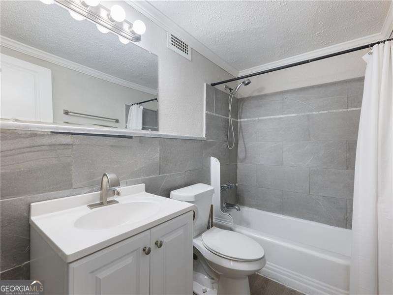 2965 Pharr Court South Atlanta - 13