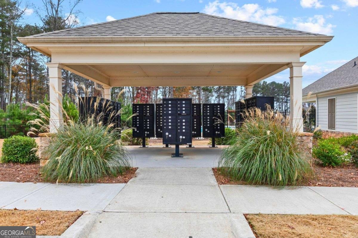 726 Lanarck Way Peachtree City - 45