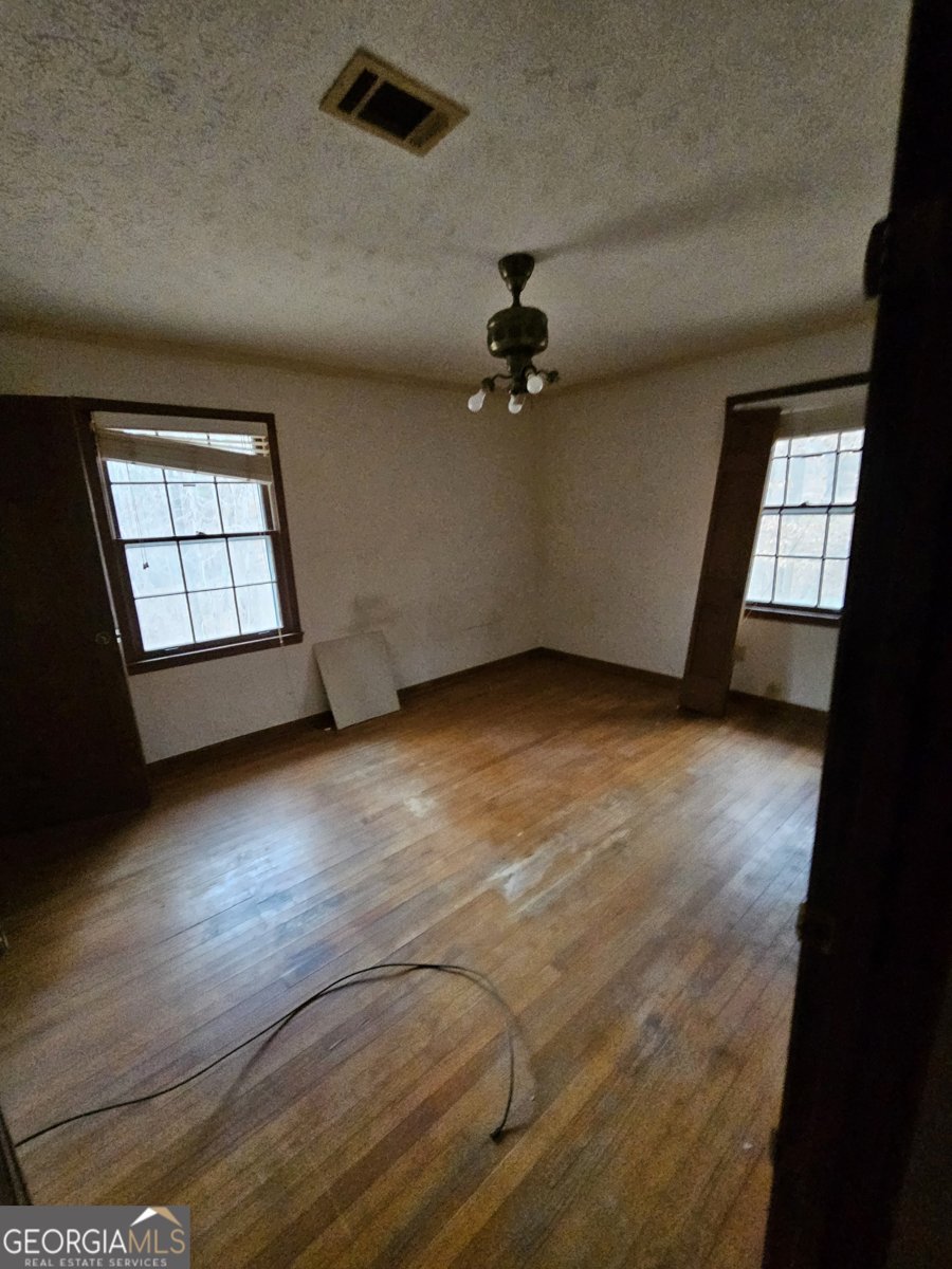 2615 Glendale Drive Conyers - 11