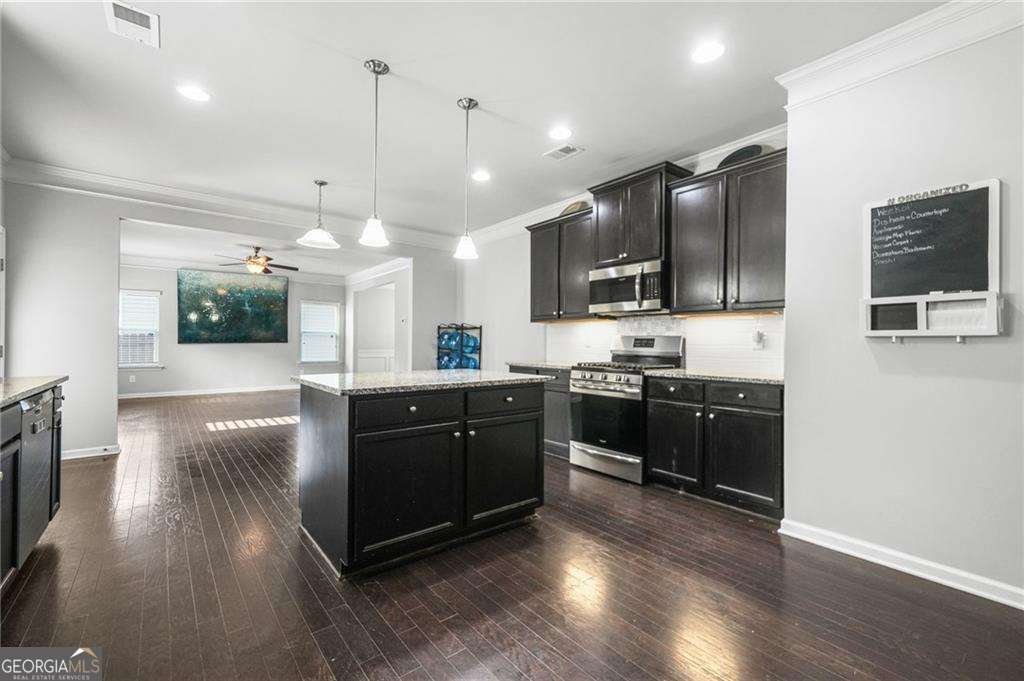 200 Cherokee Reserve Circle Canton - 14