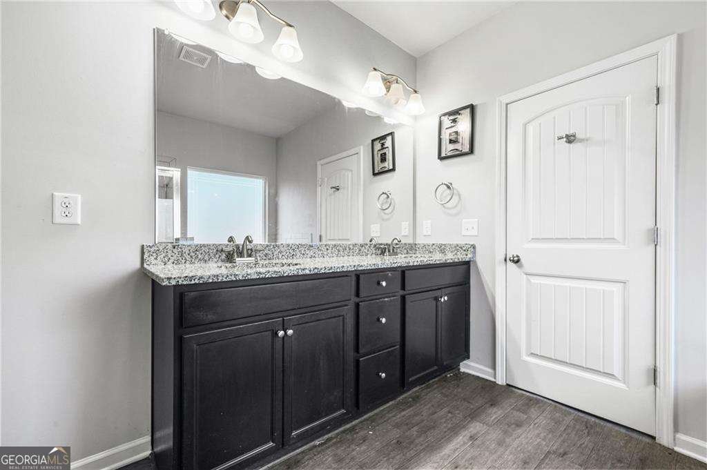 200 Cherokee Reserve Circle Canton - 29