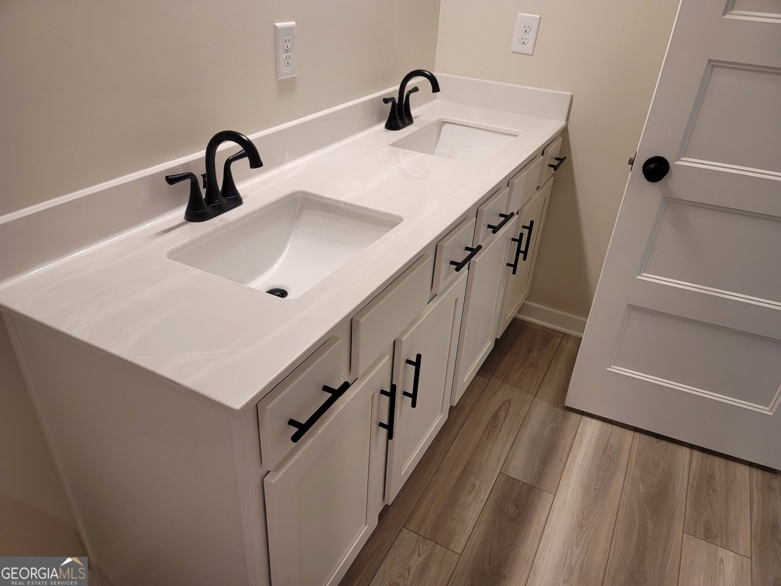 652 Secret Garden Lane Dacula - 17