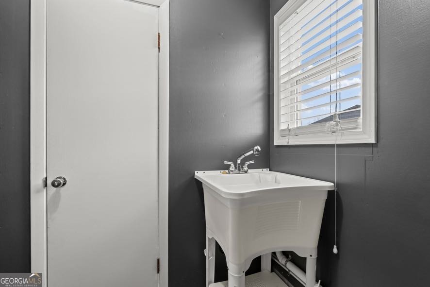 21984 Main Street Ranburne - 29