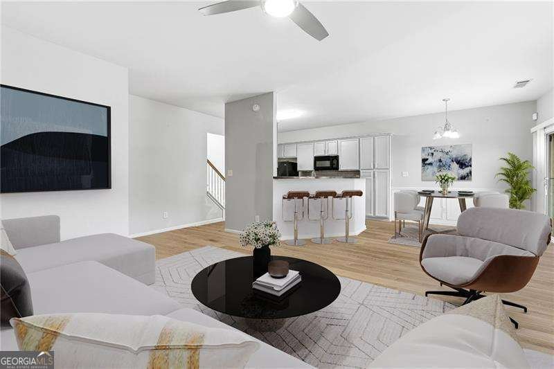 384 Creek Manor Way Suwanee - 2