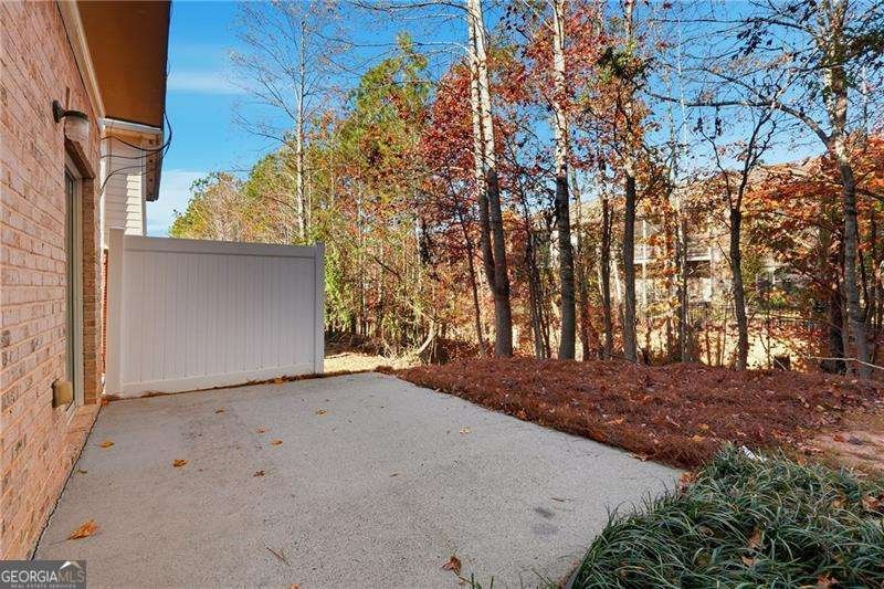 384 Creek Manor Way Suwanee - 29