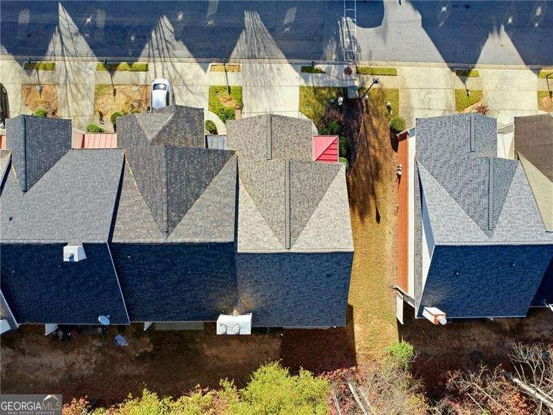 384 Creek Manor Way Suwanee - 35