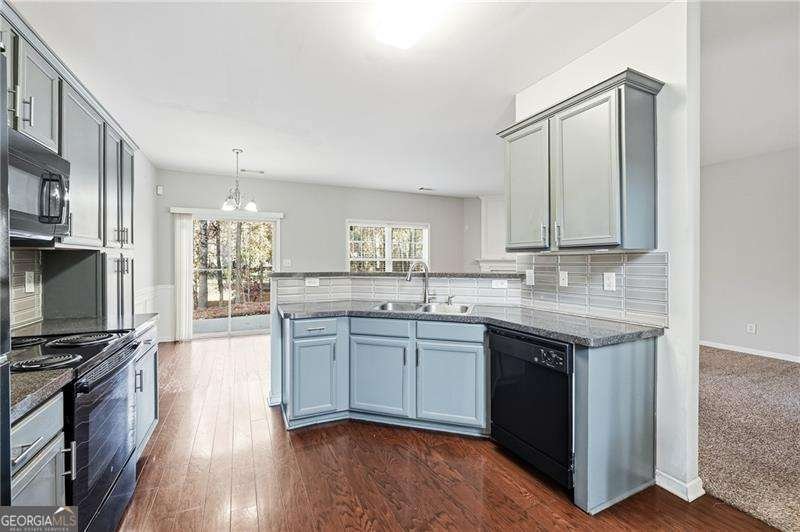 384 Creek Manor Way Suwanee - 7