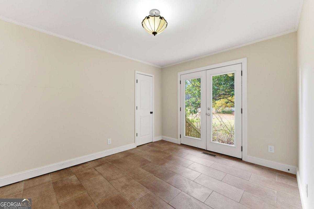 171 Yancey Road Arnoldsville - 11