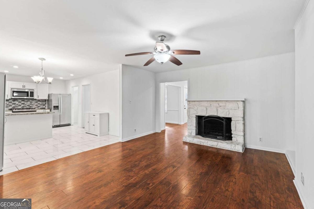 1018 FELLSRIDGE Court Stone Mountain - 12