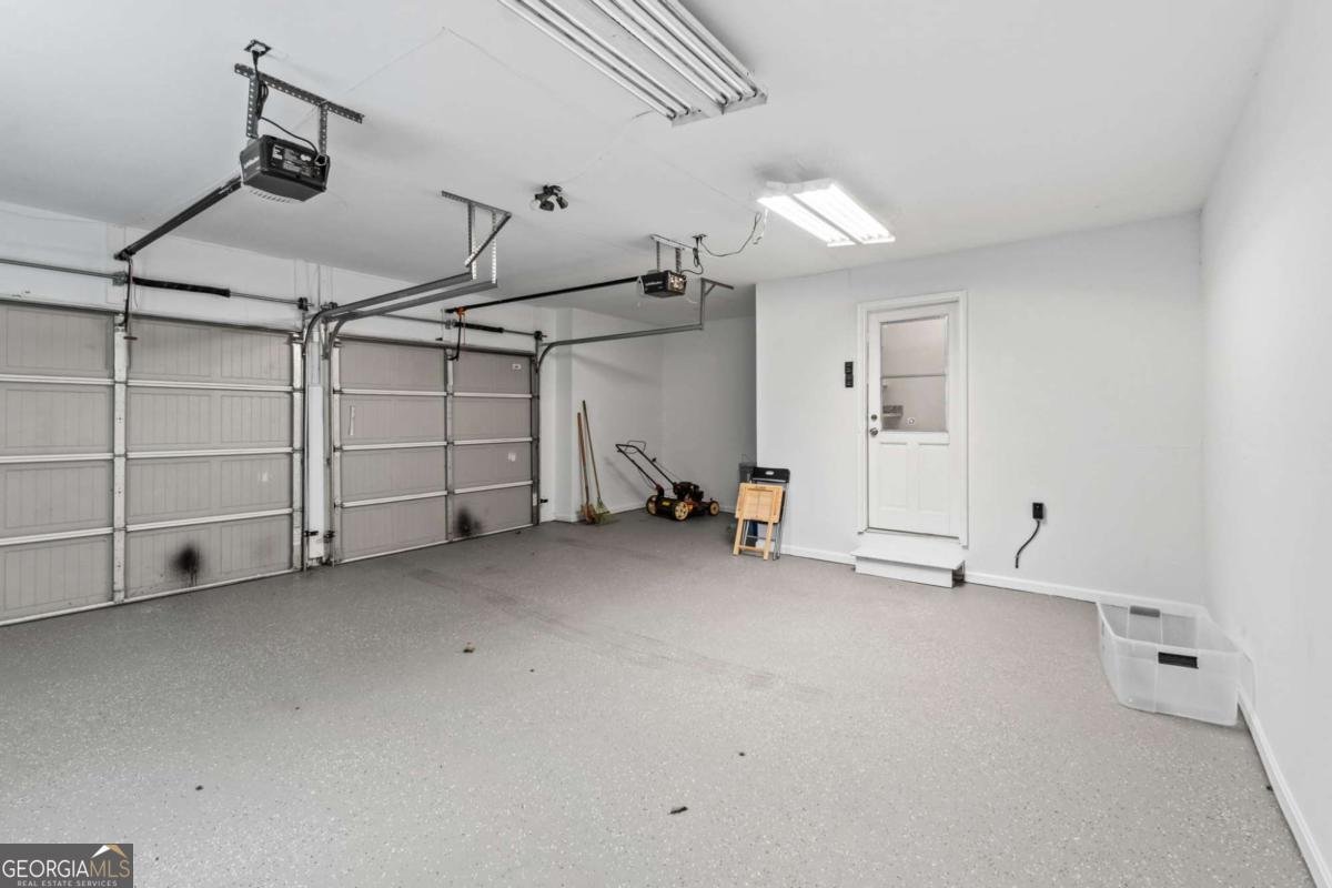 1018 FELLSRIDGE Court Stone Mountain - 17