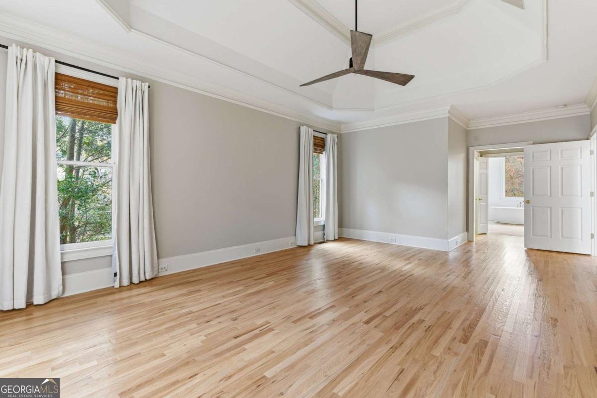 320 Champions View Drive Milton - 33