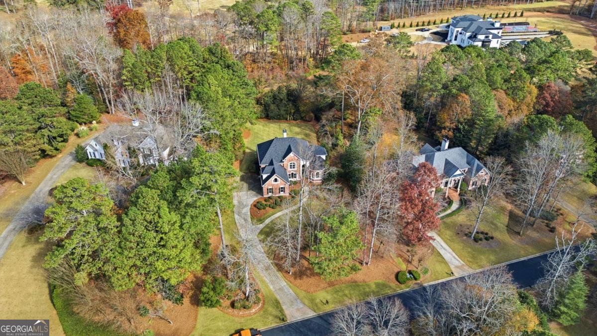 320 Champions View Drive Milton - 6