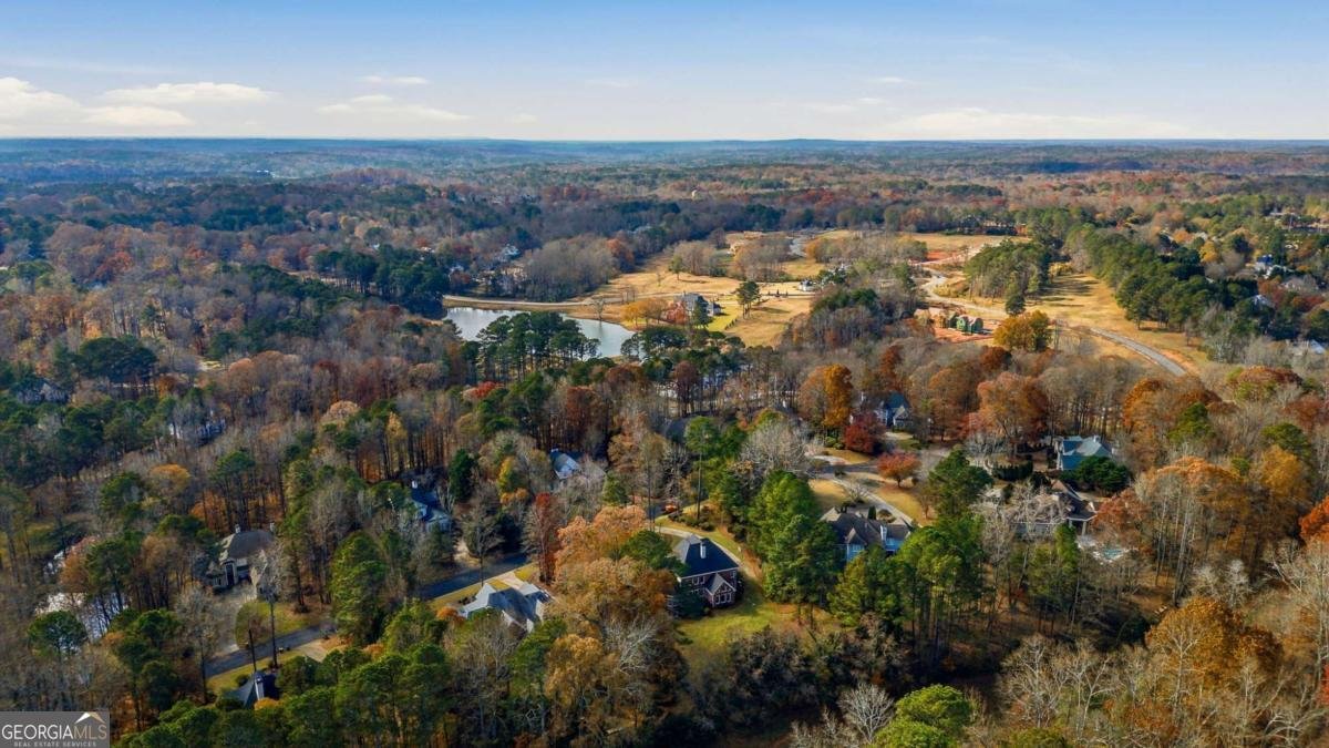 320 Champions View Drive Milton - 8