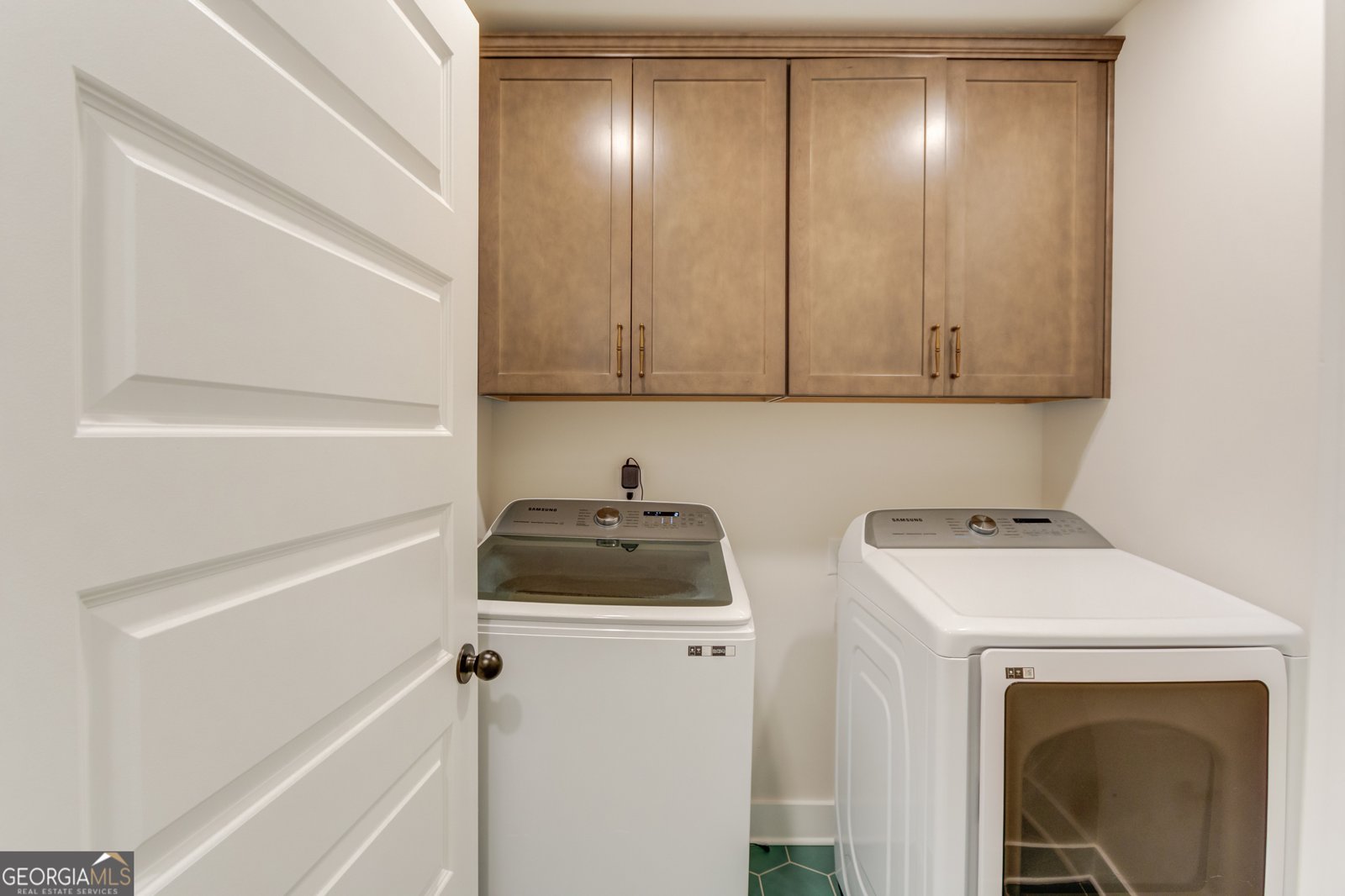 7033 Manchester Drive Flowery Branch - 23