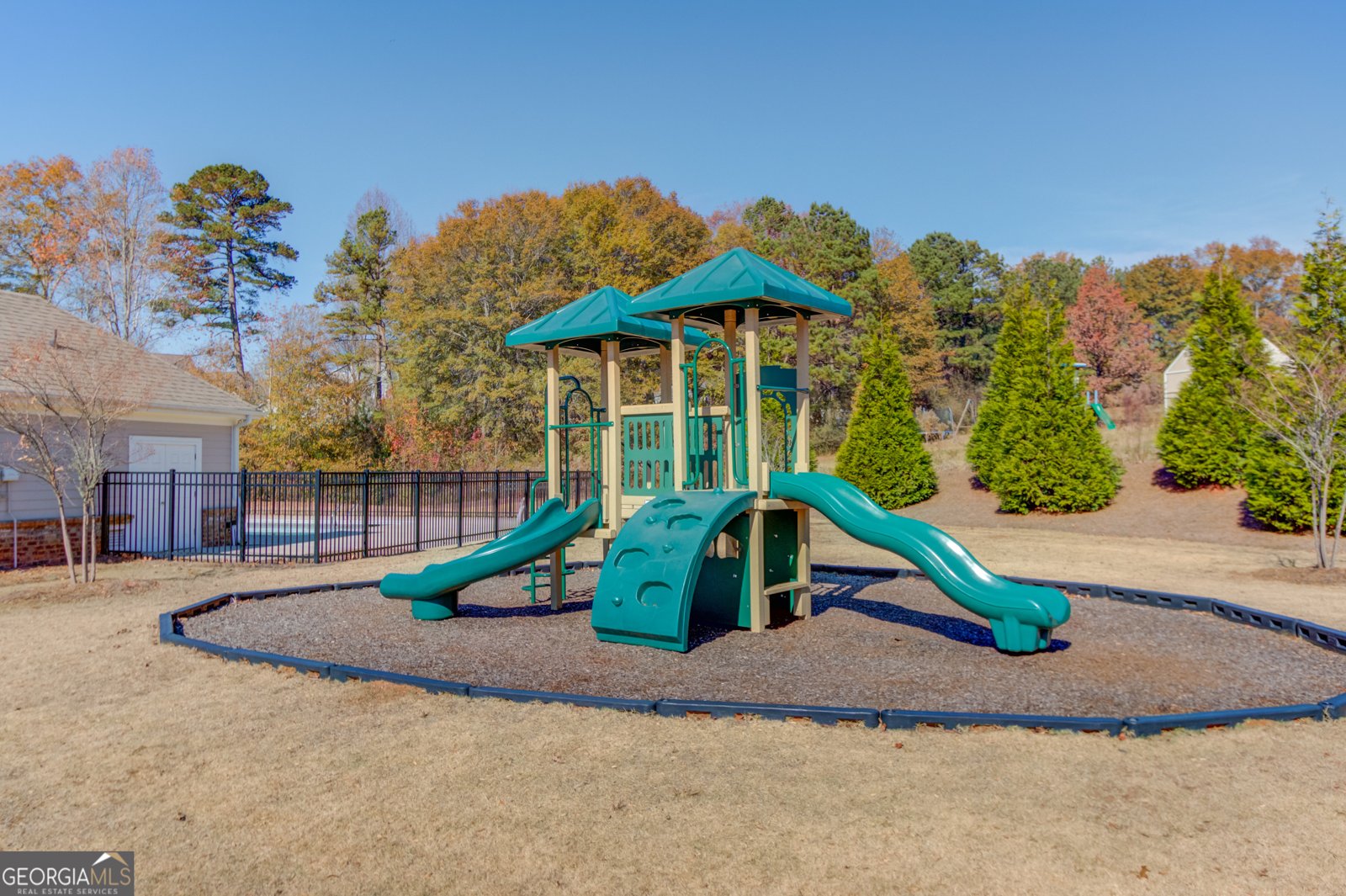 7033 Manchester Drive Flowery Branch - 35