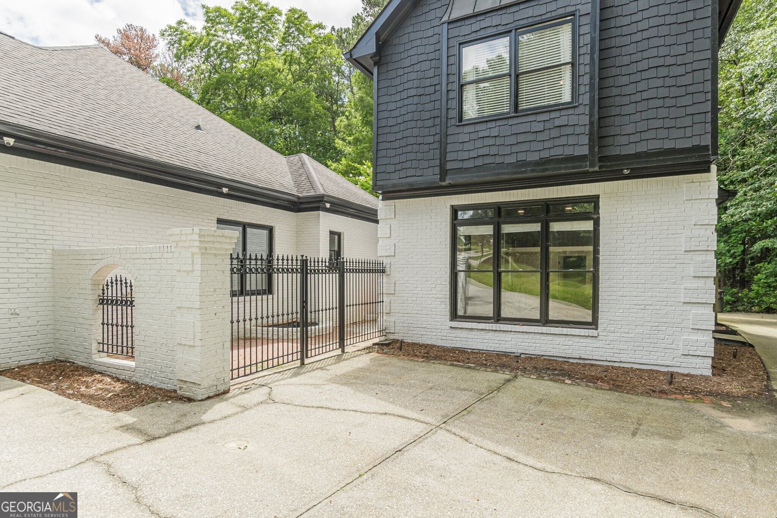 6394 Wood Valley Road Douglasville - 21