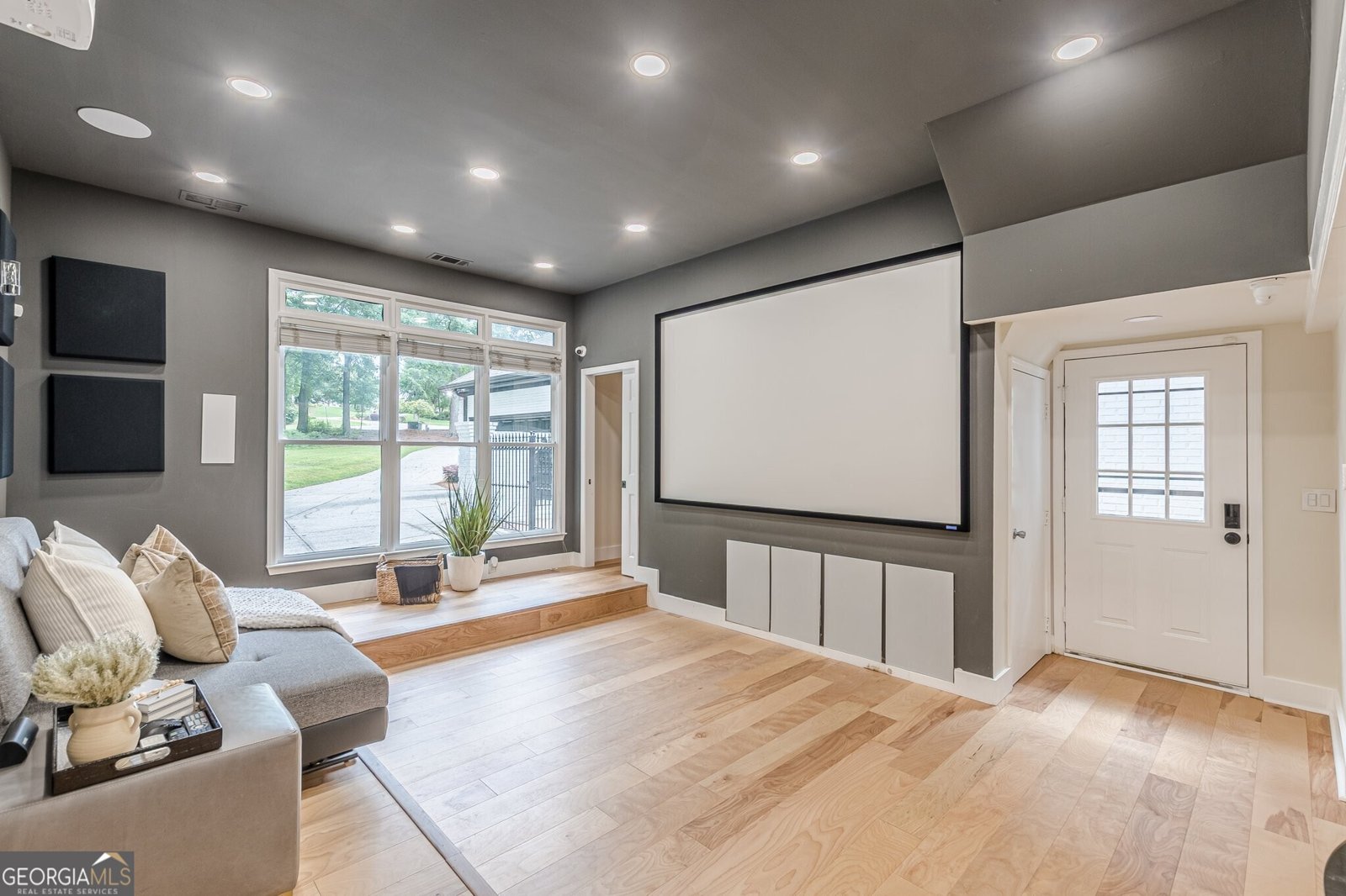 6394 Wood Valley Road Douglasville - 29