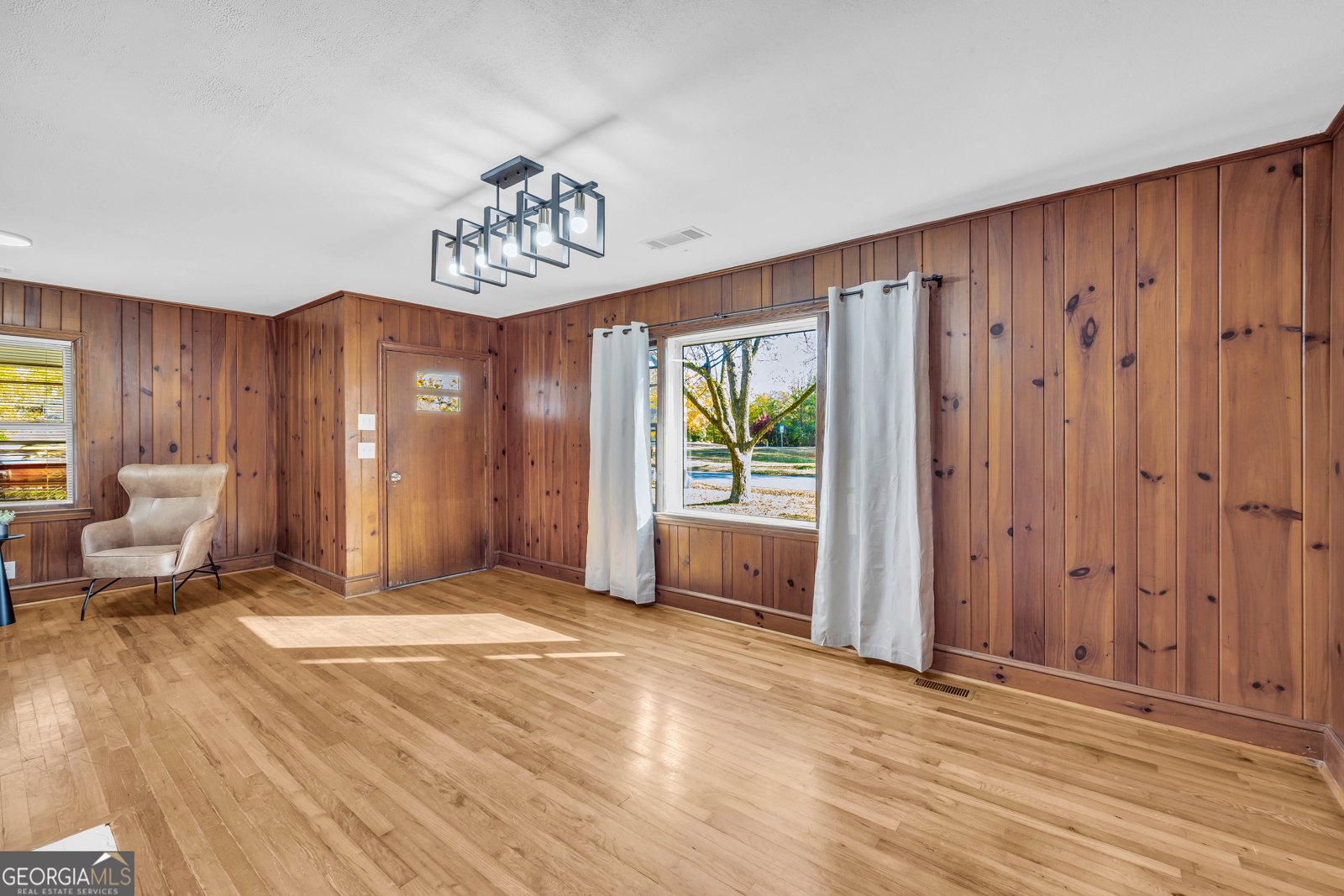 76 Campbell Drive Hartwell - 16