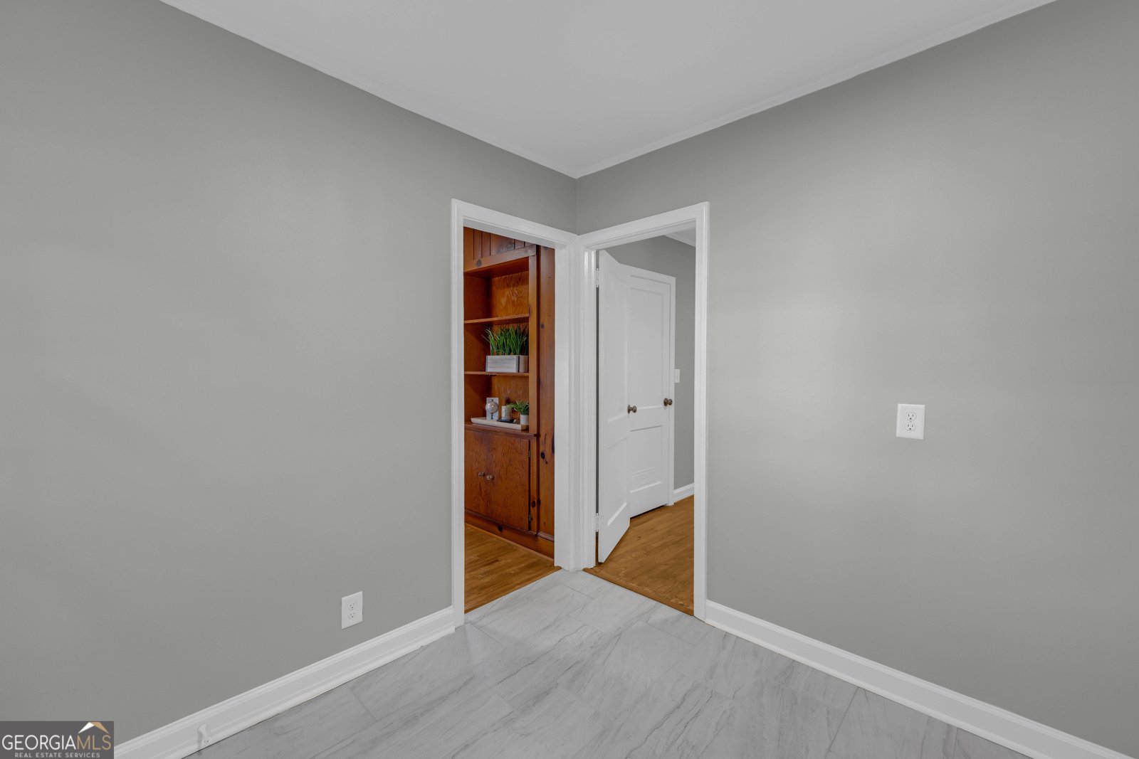 76 Campbell Drive Hartwell - 22