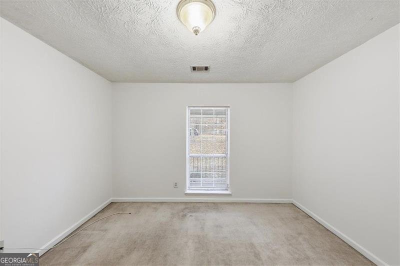 5784 SHOAL CREEK Drive Douglasville - 8