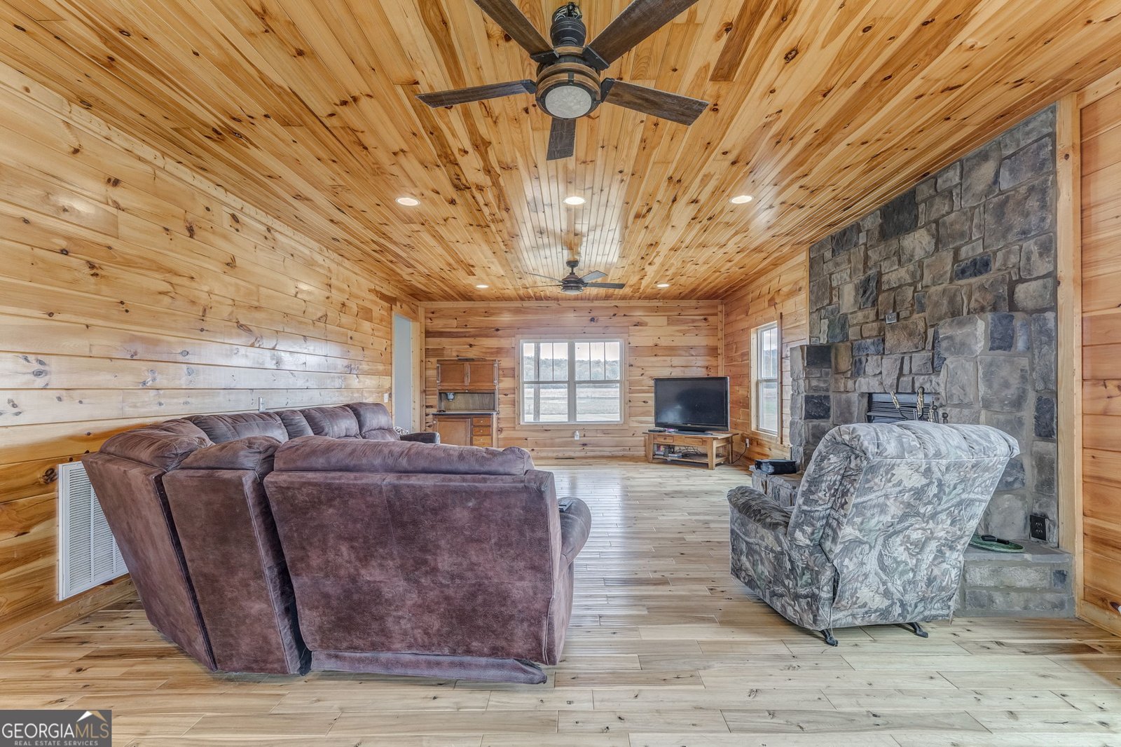 11625 AL Hwy 68 Gaylesville - 43