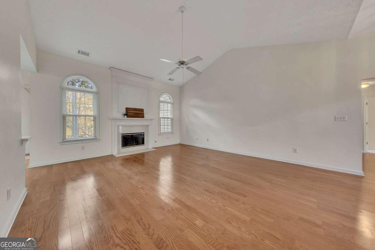 522 Huntgate Road Woodstock - 4