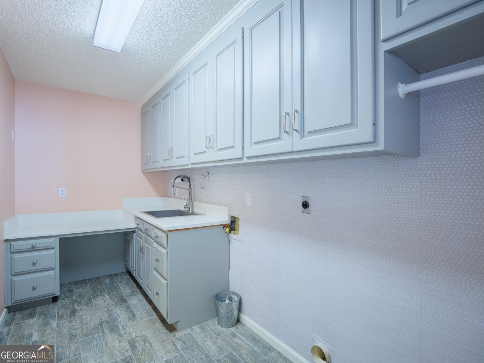 4710 Summerfield Drive Hahira - 24