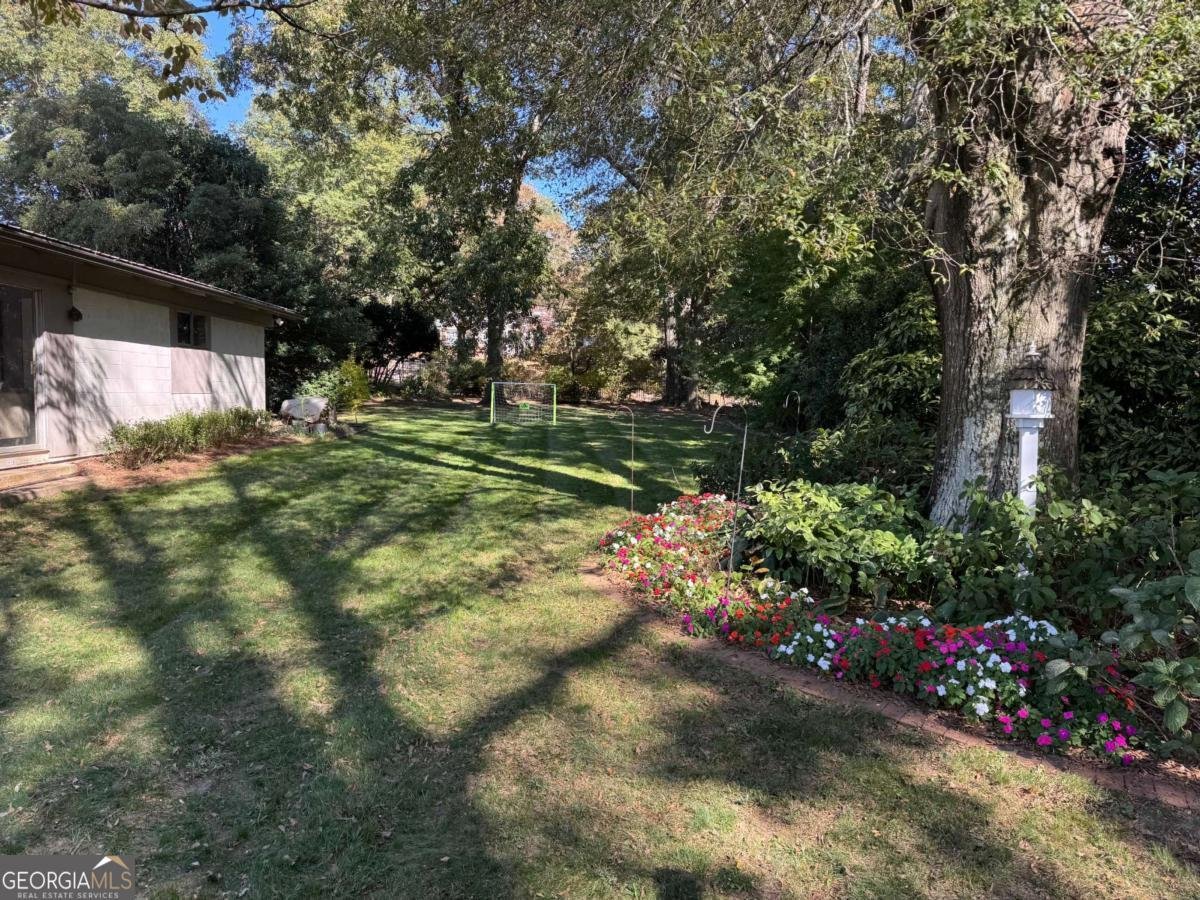 511 Dixon Drive Gainesville - 2