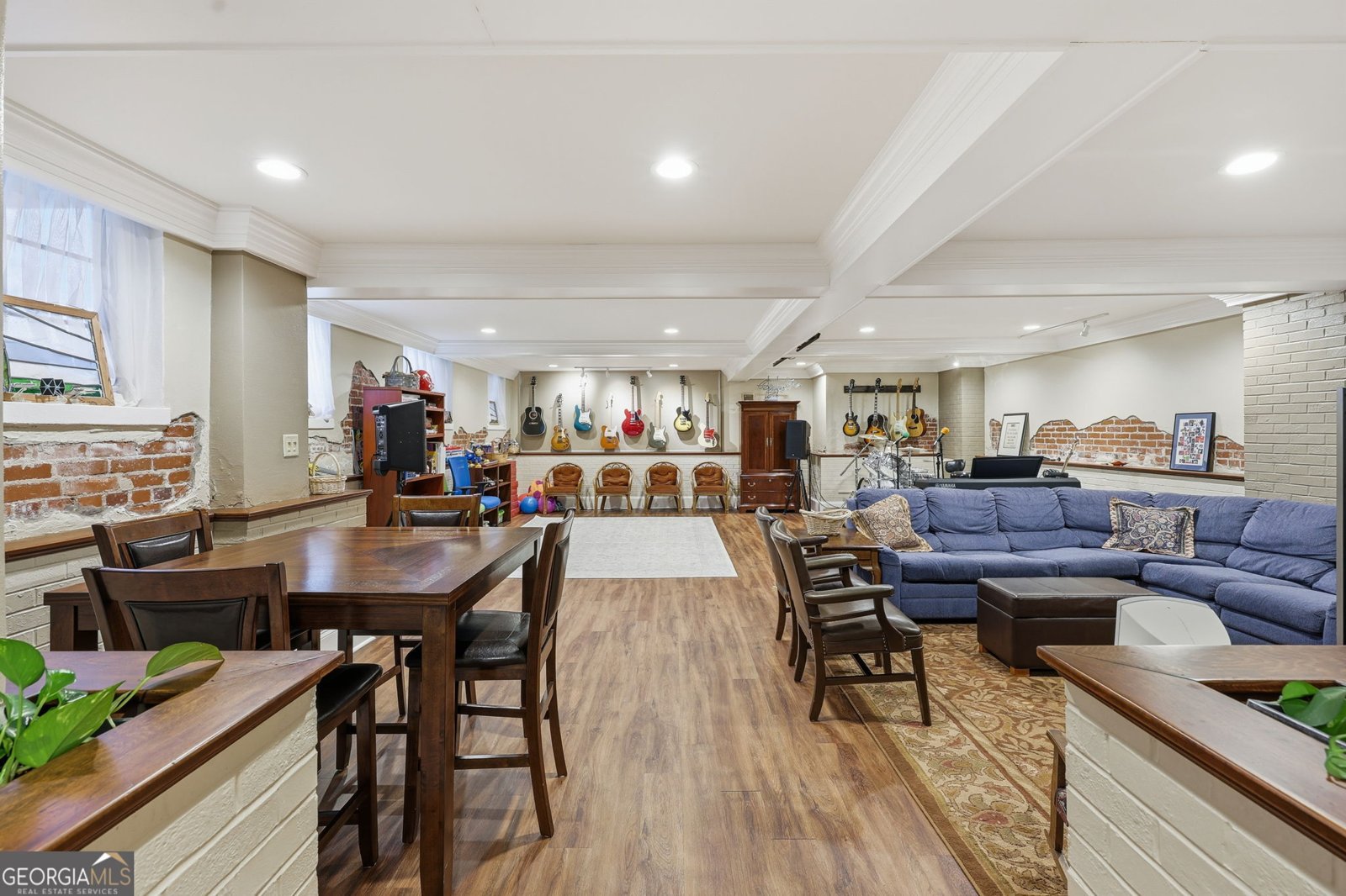 511 Dixon Drive Gainesville - 59