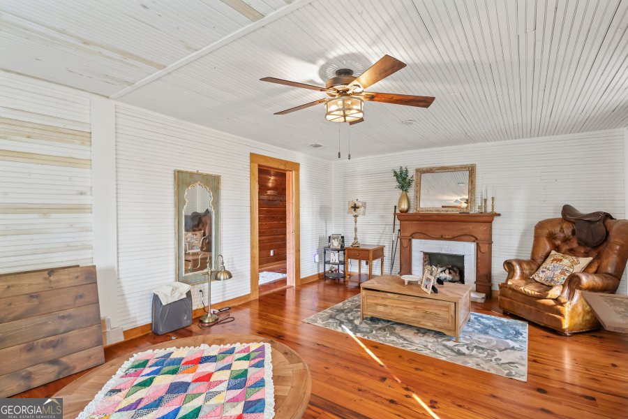 5466 Robbin Road Patterson - 23