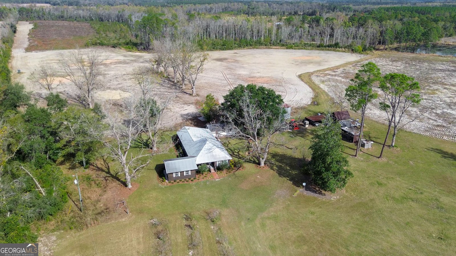 5466 Robbin Road Patterson - 4