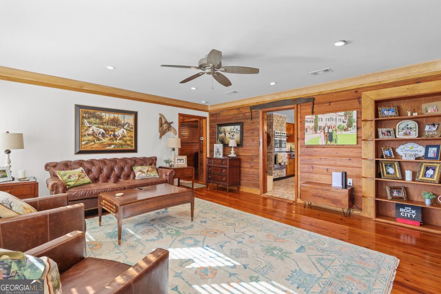 5466 Robbin Road Patterson - 40