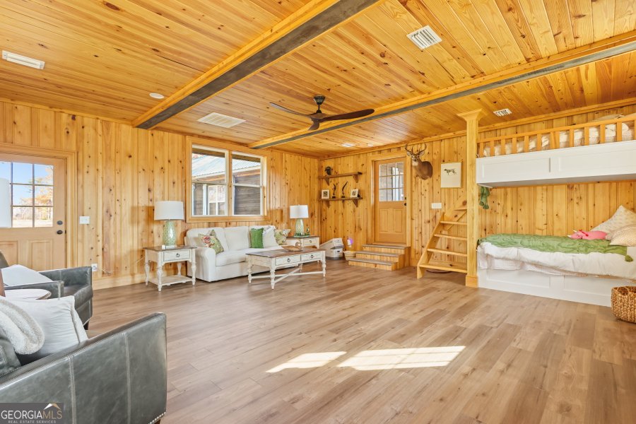 5466 Robbin Road Patterson - 46