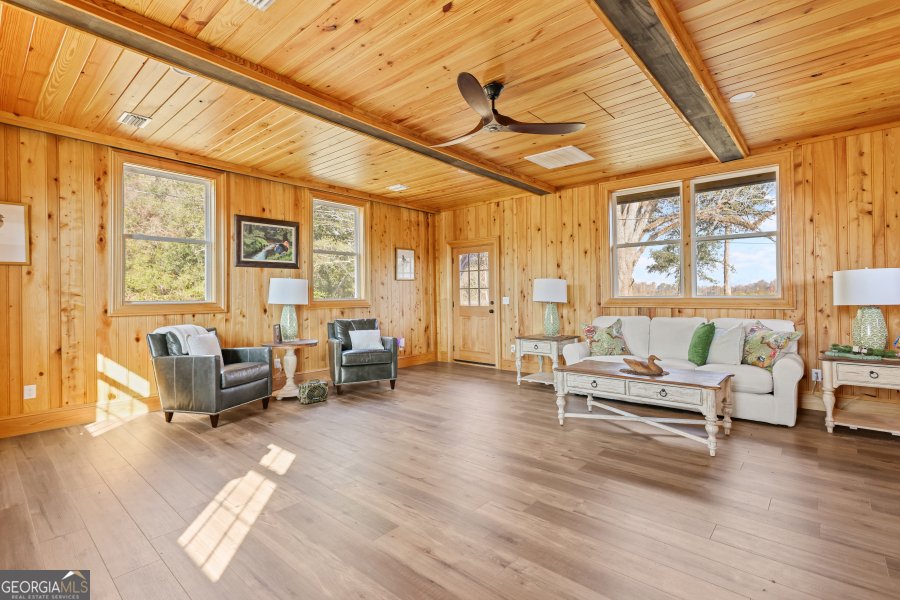 5466 Robbin Road Patterson - 47