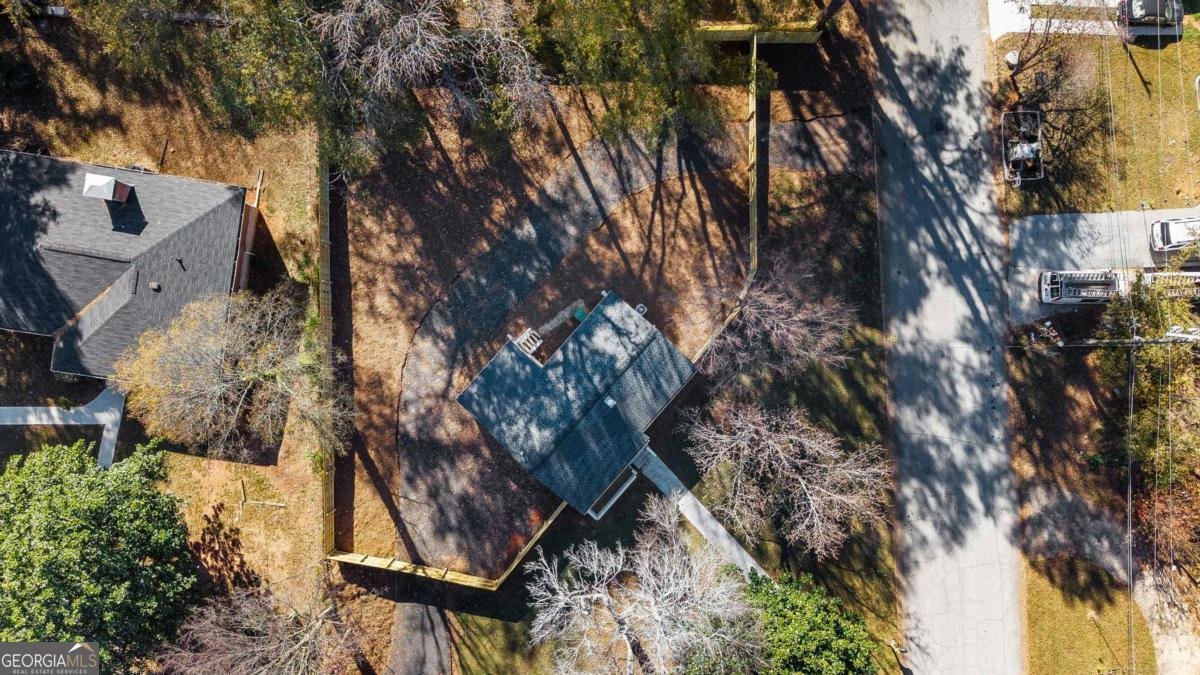 700 Parkdale Drive Scottdale - 2