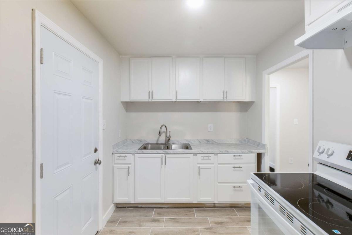 700 Parkdale Drive Scottdale - 22