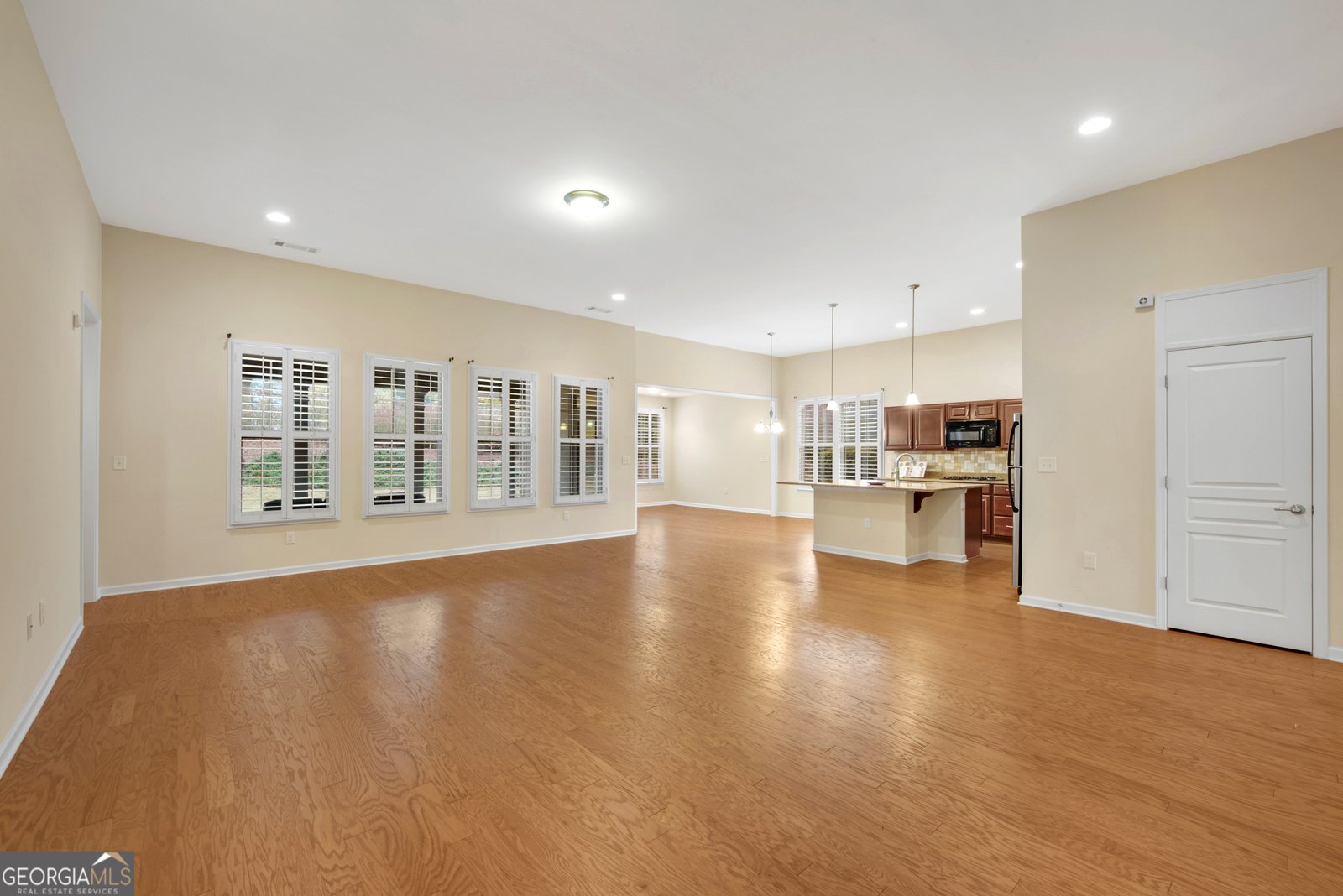 209 BIG CEDAR Run Canton - 14