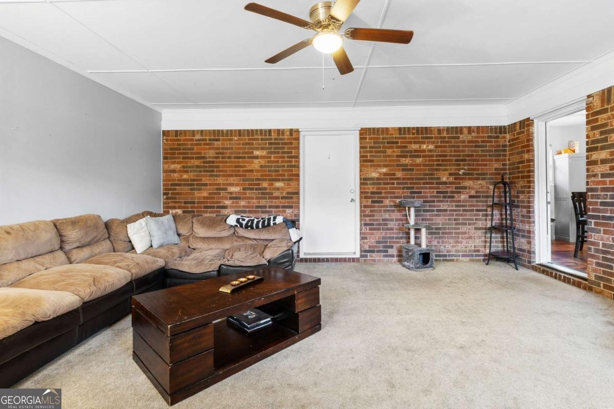 6390 EXECUTIVE Drive Winston - 17