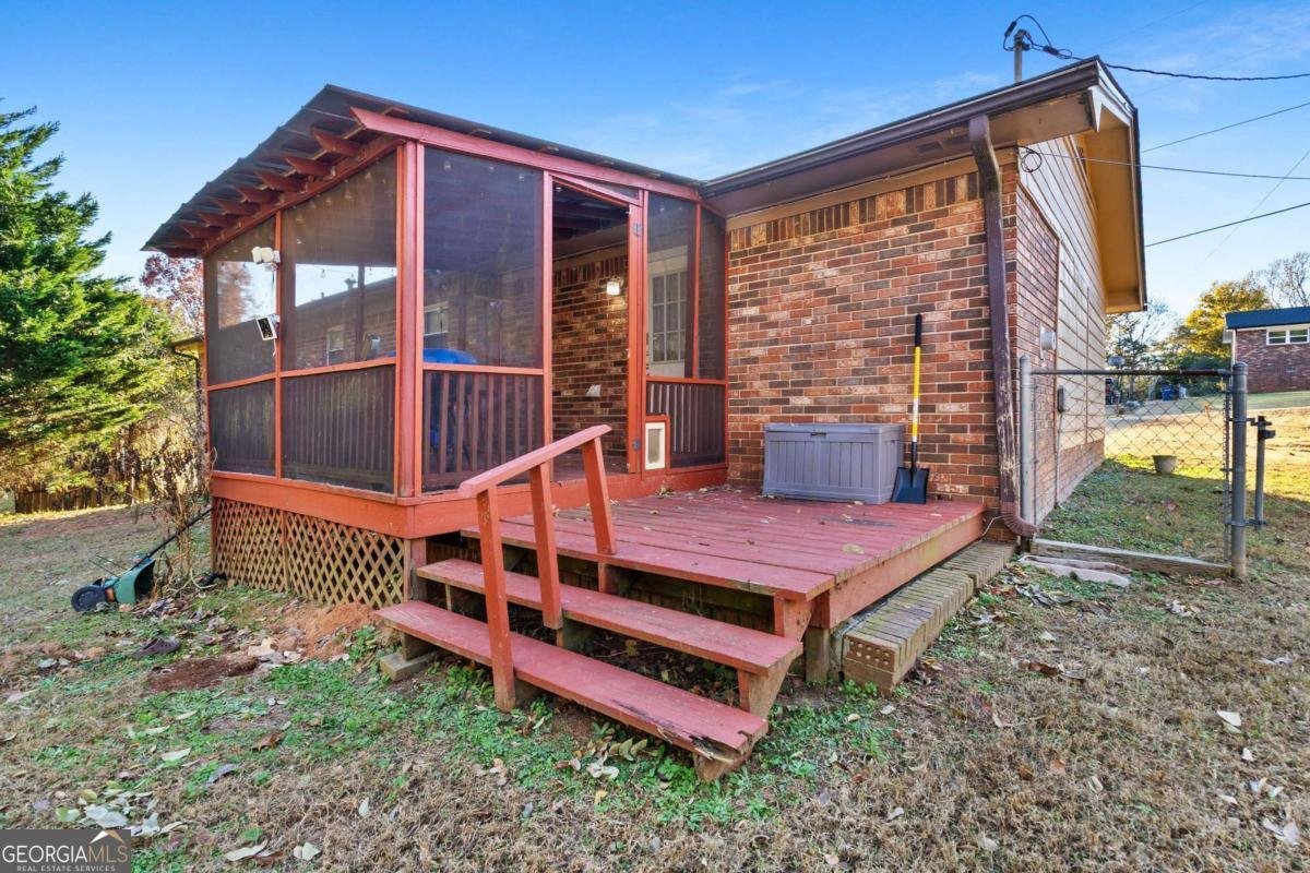 6390 EXECUTIVE Drive Winston - 24