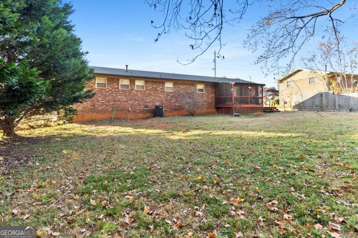 6390 EXECUTIVE Drive Winston - 28